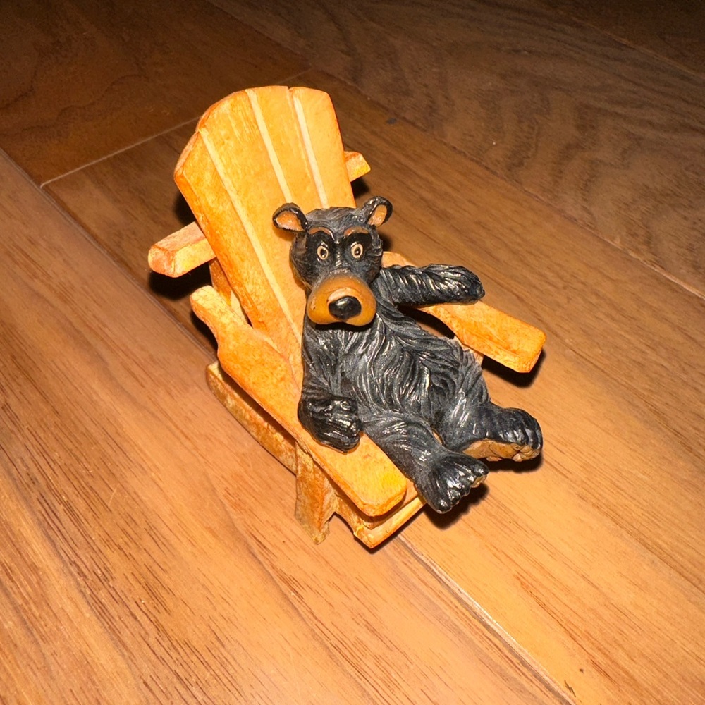 Bearfoots bear.